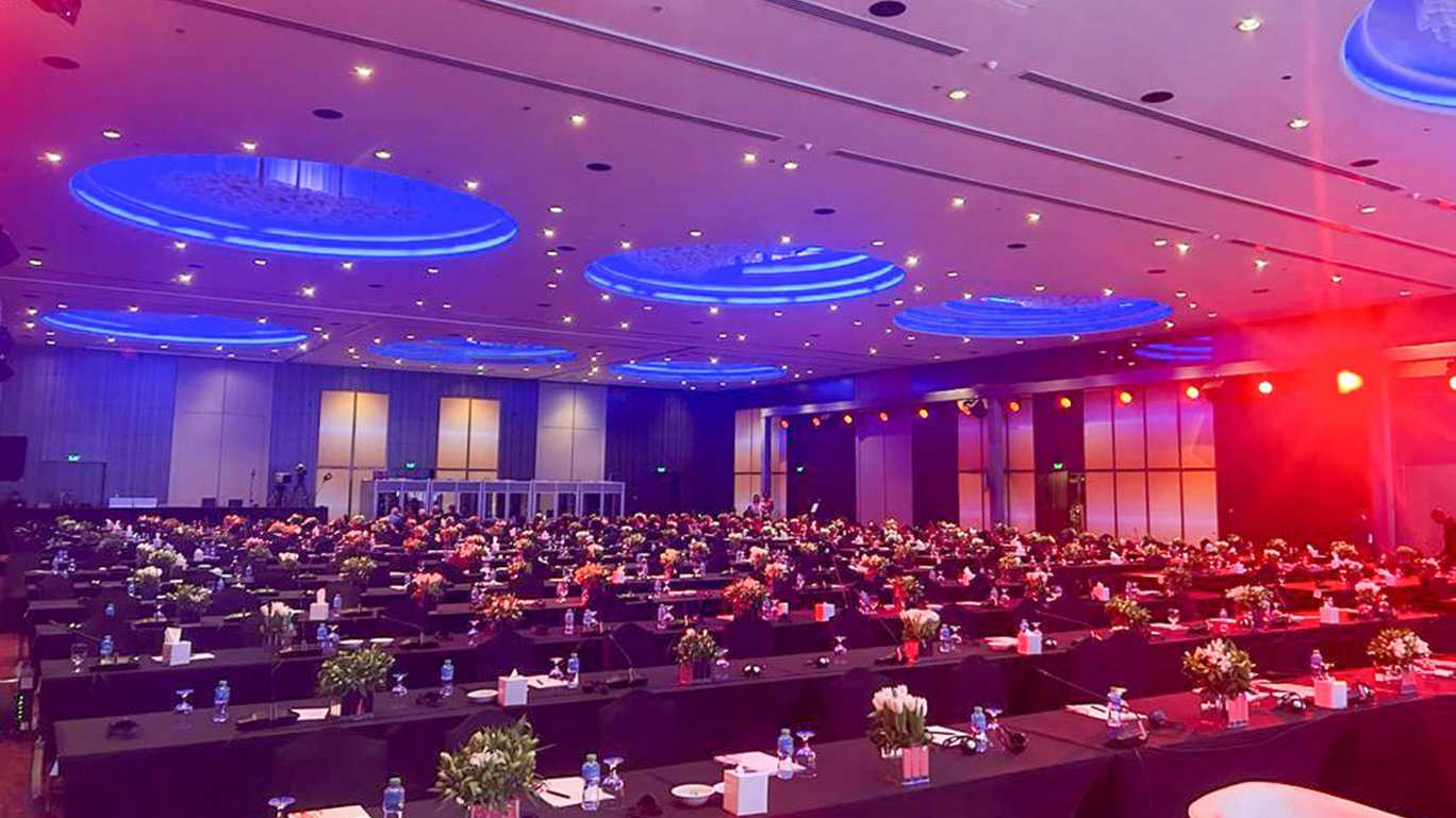 ‘Smooth communication was ensured thanks to an extensive Dicentis system’